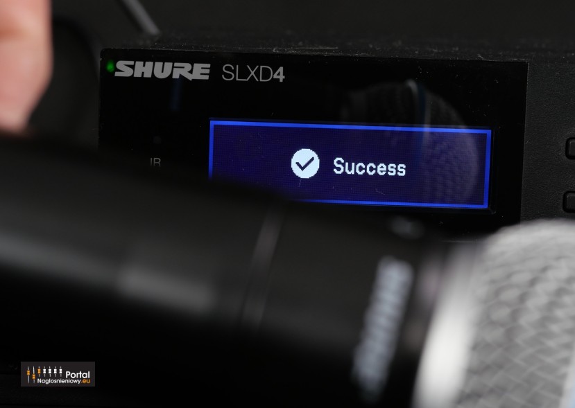 Shure SLX D SLXD4 LCD Sync Success SLXD2