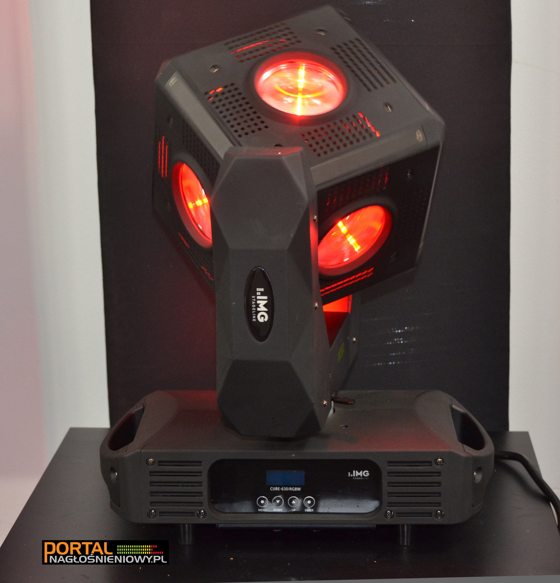 IMG-Stageline-CUBE630LED-caly-red