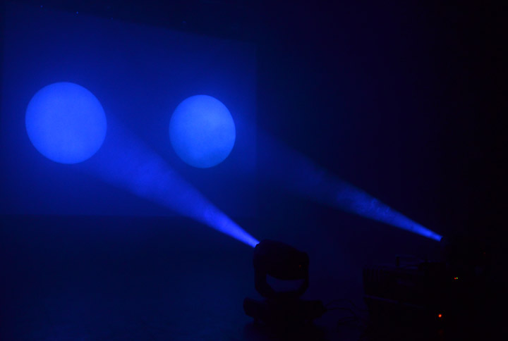 Light4Me-Moving-Spot-60-LED-color-blue