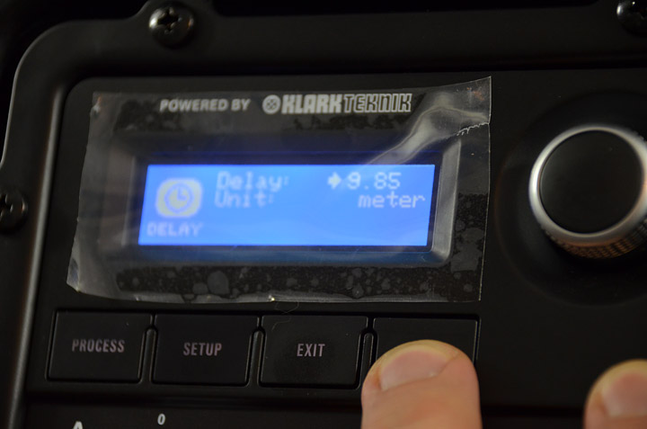 Turbosound-iQ12-LCD-delay