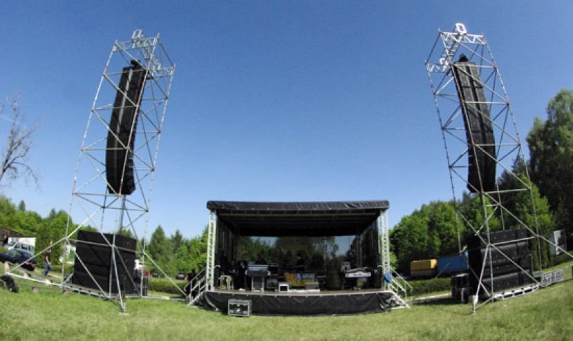 Nowy wielkoformatowy koncertowy system wyrównany liniowo JBL VTX – polska premiera systemu VTX V25 + G28