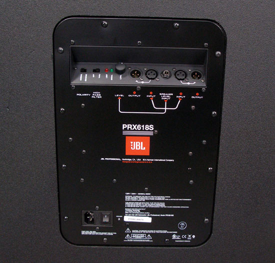 JBL PRX618S tyl panel