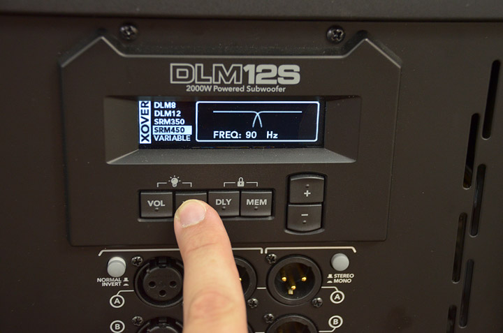 Mackie_DLM12S_LCD_crossover