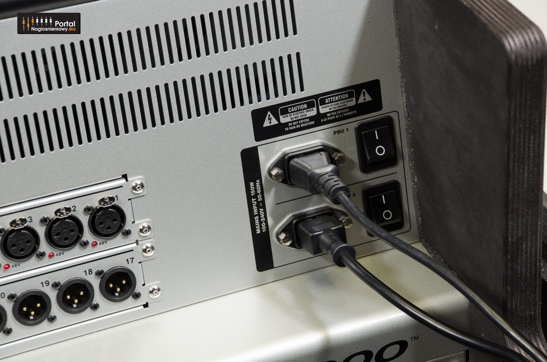 Soundcraft Vi Vi1000 redundant power supply