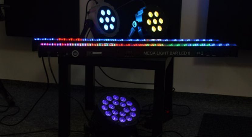 Showtec LED Light Bar 8
